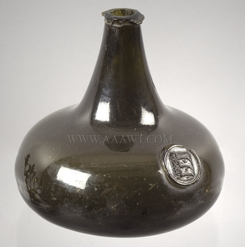 Onion Bottle, Sealed, Pancake Onion, Three Leopards Passant, Guardant
Arms of Carew
Cornwall
Circa 1710, angle view